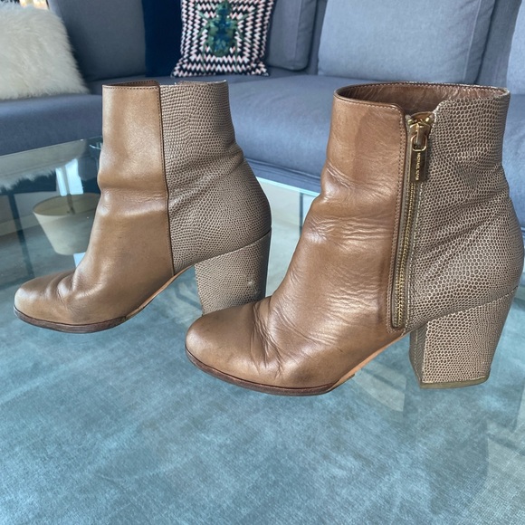 Michael Kors Booties - Picture 4 of 6